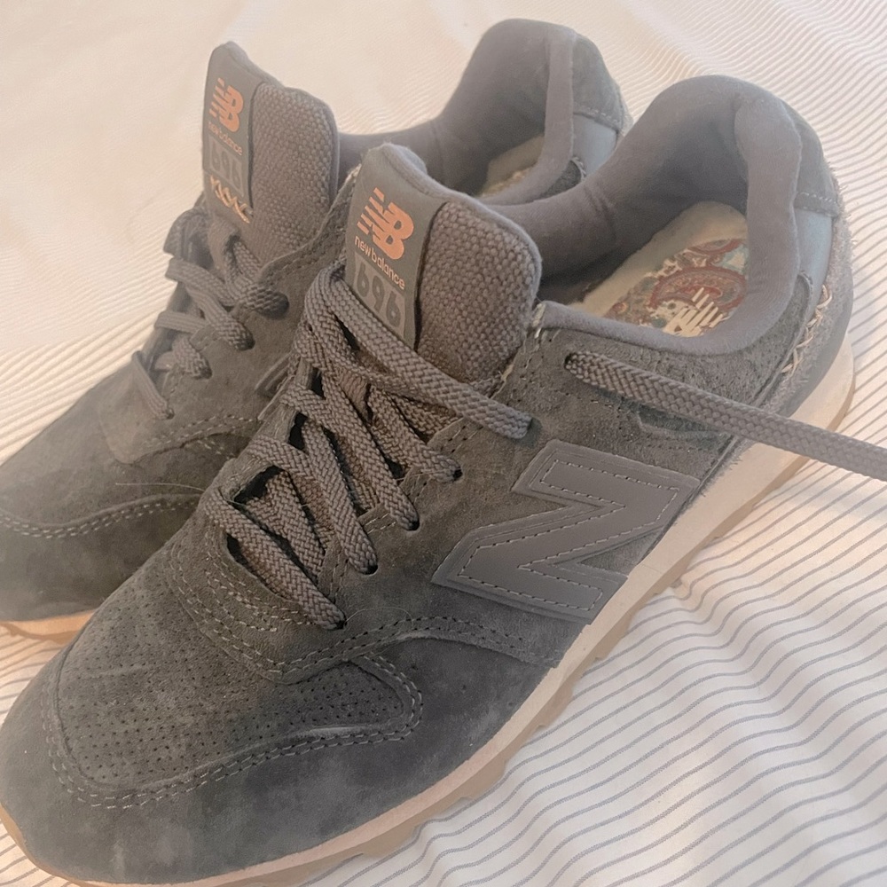 New Balance Grey Sneakers